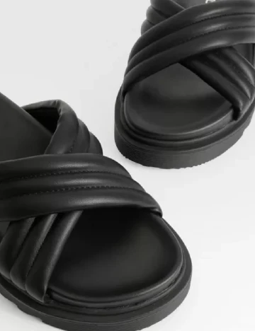 Slapi Boohoo, negru Negru