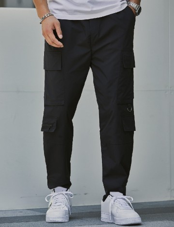 
						Pantaloni Romwe, negru