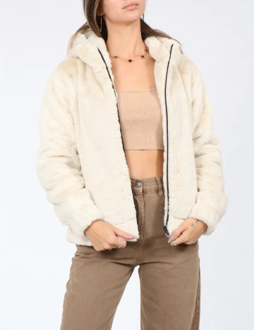 Jacheta Zara, crem