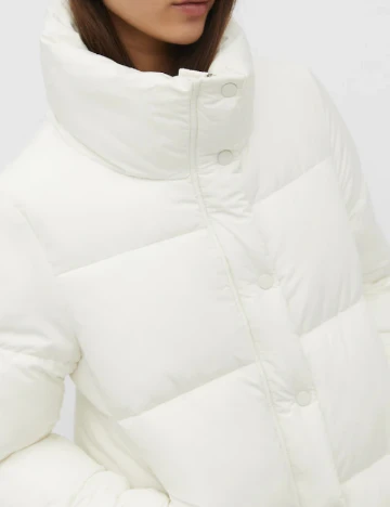 Geaca Stradivarius, alb