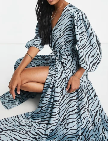 Rochie medie Glamorous, albastru
