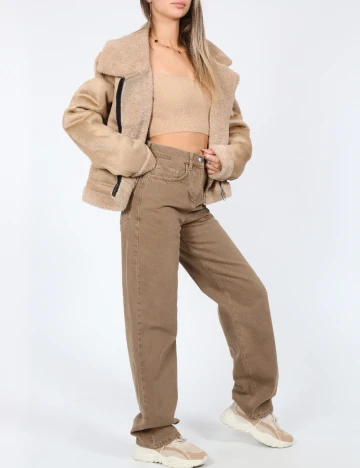 Jacheta Stradivarius, crem