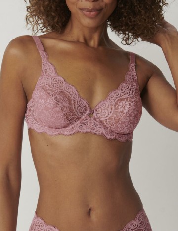 
						Sutien Triumph, roz