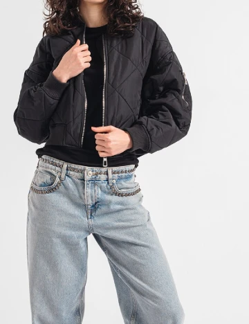 Jacheta Only, negru