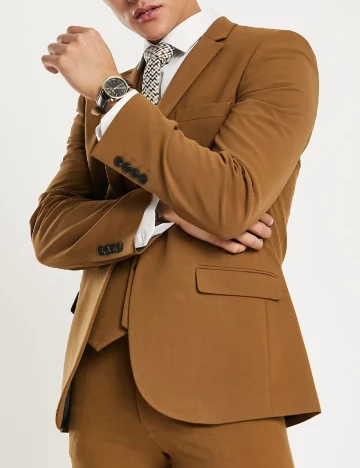 Sacou ASOS, maro