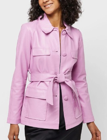 
						Jacheta Miss Selfridge, roz