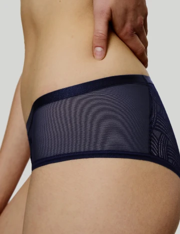 Chilot Triumph, bleumarin inchis