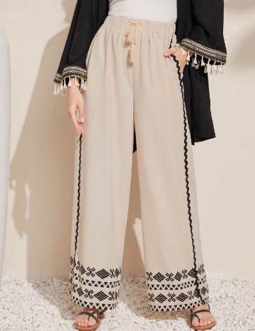 Pantaloni SHEIN, crem Crem