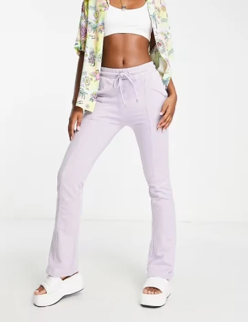 Pantaloni COLLUSION, lila