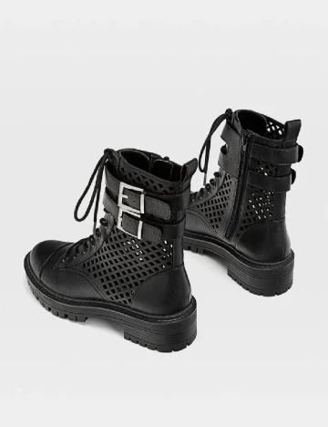 Ghete Stradivarius, negru