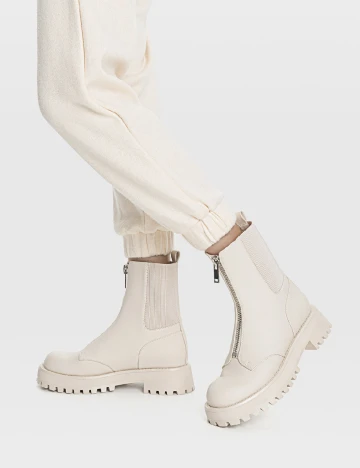 Ghete Stradivarius, crem Crem