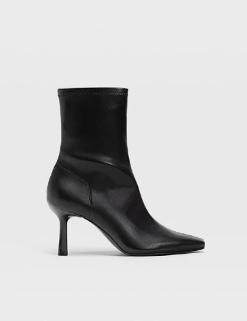 Botine Stradivarius, negru