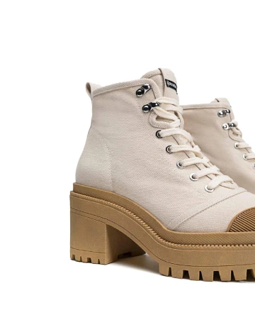 Botine Stradivarius, bej