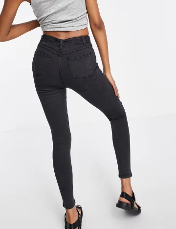 Blugi Parisian, negru