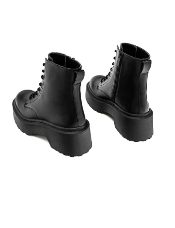 Ghete Stradivarius, negru