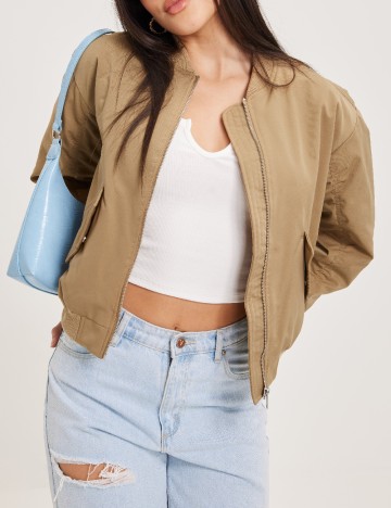 Jacheta Vero Moda, maro