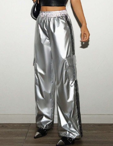 
						Pantaloni SHEIN, argintiu