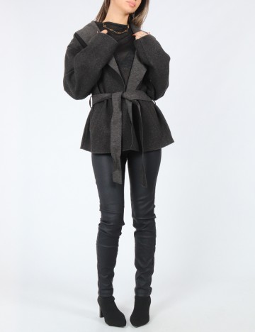 
						Jacheta Only, gri inchis