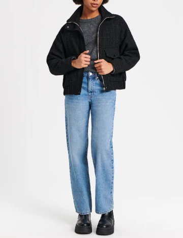 Jacheta Sinsay, negru