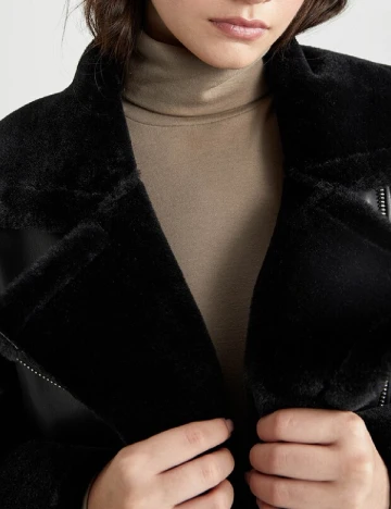 Jacheta DeFacto, negru