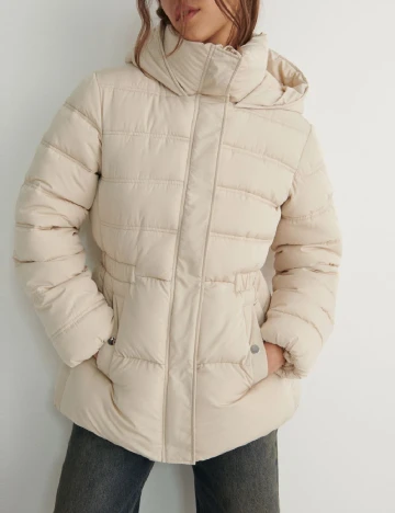 Geaca Reserved, crem