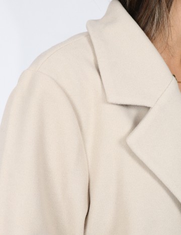 Jacheta Noisy May, crem