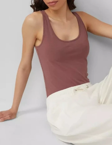 Maiou Q/S, roz pudra inchis