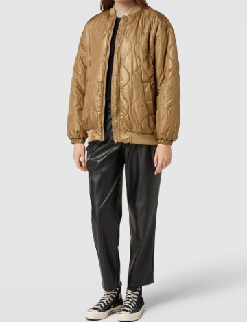 
						Geaca Vero Moda, maro