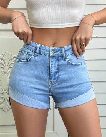 Pantaloni scurti SHEIN, albastru