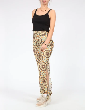Pantaloni SHEIN, mix culori