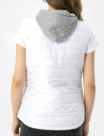 Vesta SHEIN, alb