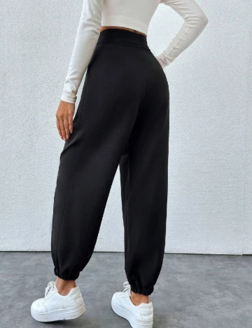 Pantaloni SHEIN, negru