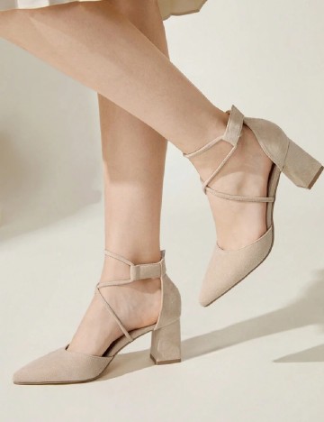 Pantofi Cuccoo, crem