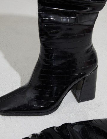 Cizme PrettyLittleThing, negru