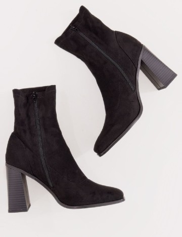 Botine PrettyLittleThing, negru