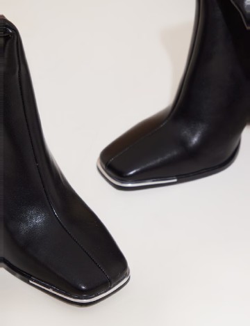 Cizme PrettyLittleThing, negru