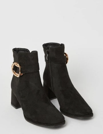 Botine PrettyLittleThing, negru