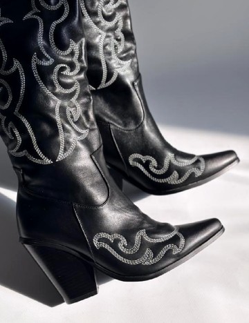 Cizme PrettyLittleThing, negru