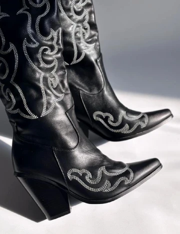 Cizme PrettyLittleThing, negru