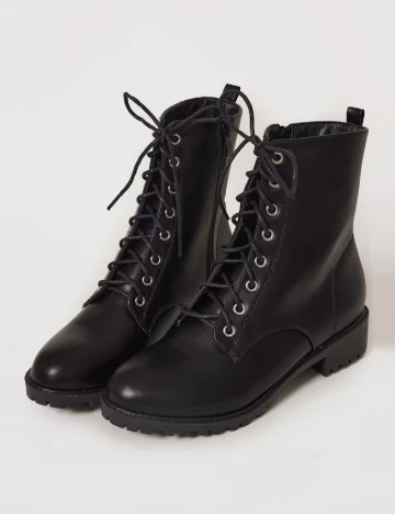 Ghete PrettyLittleThing, negru