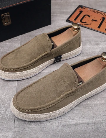 Mocasini SHEIN, maro