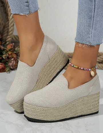 
						Espadrile SHEIN, bej