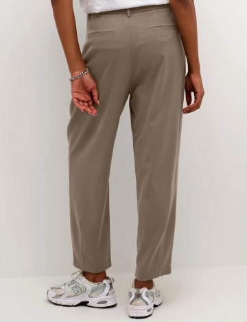 Pantaloni Kaffe, maro