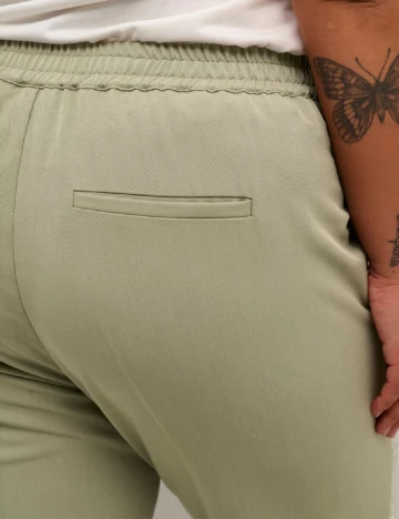 Pantaloni Kaffe Curve, verde