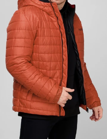 Geaca Hugo, caramiziu