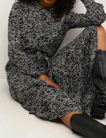 Rochie medie Kaffe, negru/alb