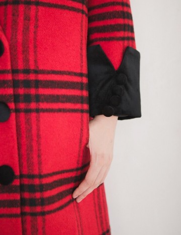 Palton Labelrail x Julia Cumming, rosu