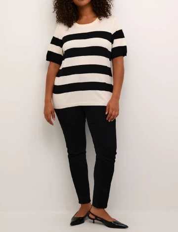 Bluza Kaffe Curve, alb/negru