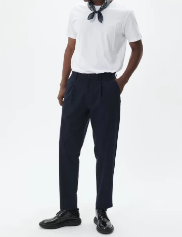 Pantaloni Matinique, bleumarin