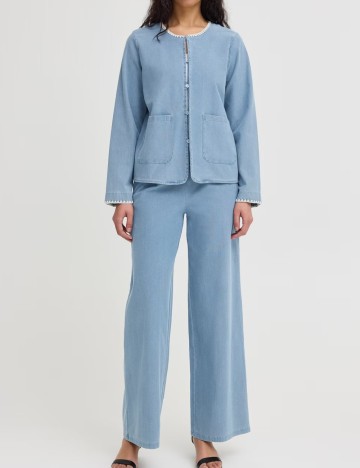 Jacheta Ichi, albastru